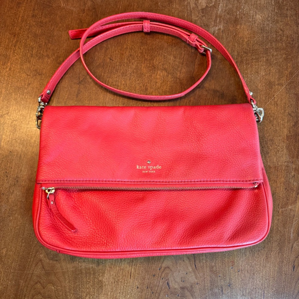 Kate Spade Women ‎ New York Coral Leather Crossbody Shoulder Bag Purse